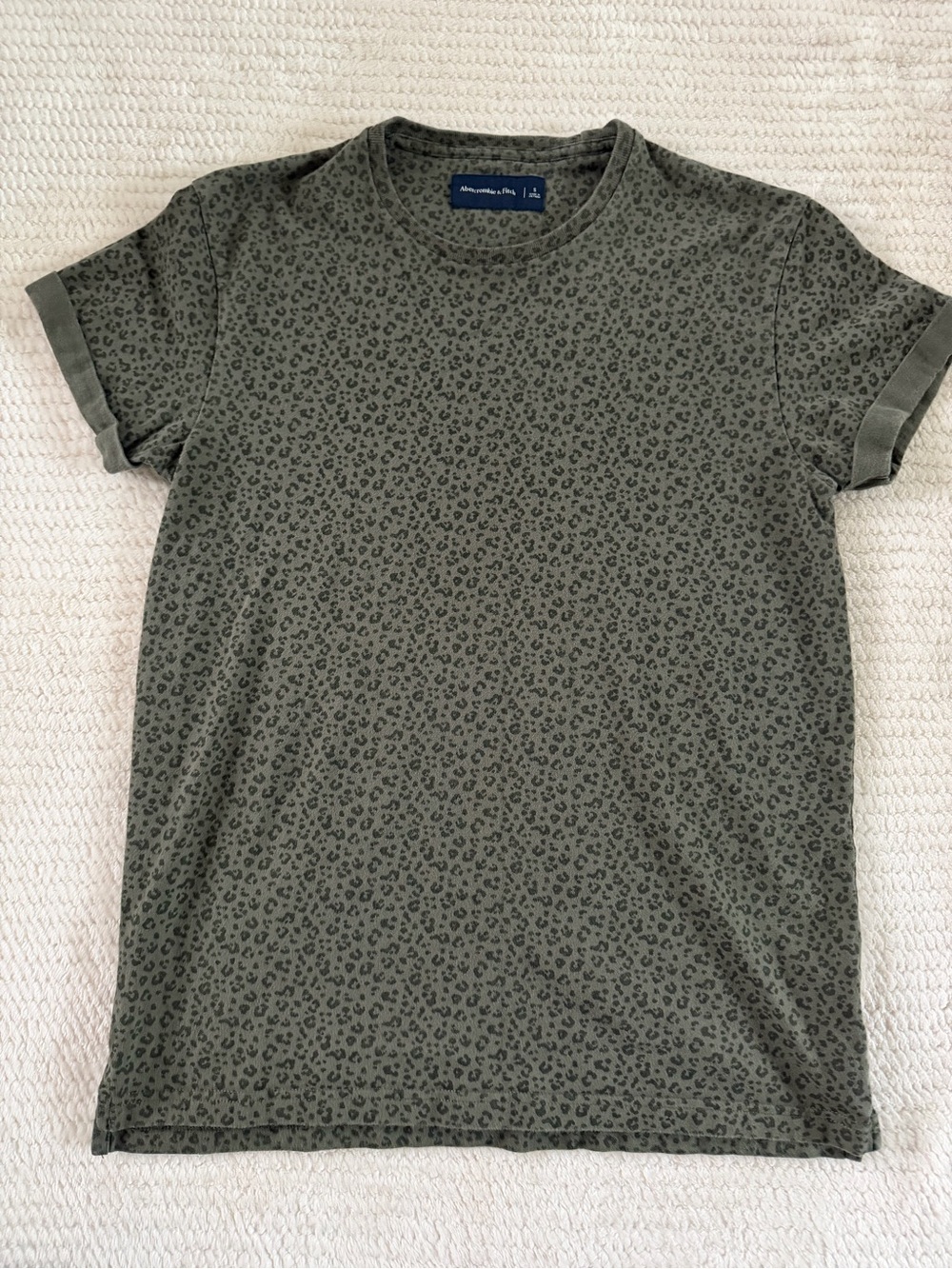 Abercrombie & Fitch Olive Leopard Short Sleeve Crew Tee